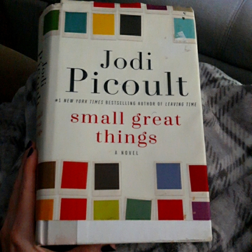 Small Great Things Novel by Jodi Picoult